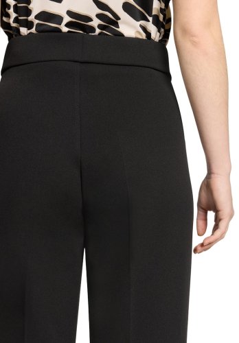Vera Mont Hose