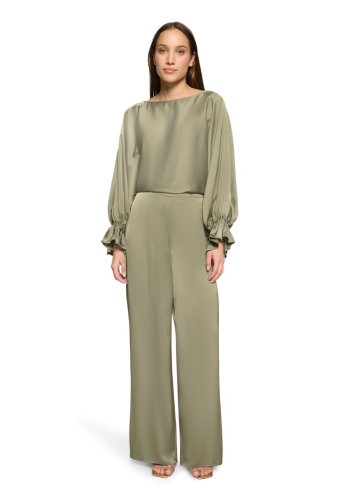 Vera Mont Hose