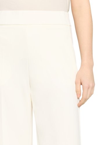 Vera Mont Hose
