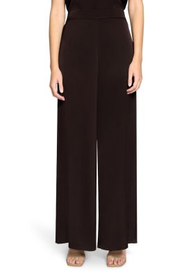 Vera Mont Hose