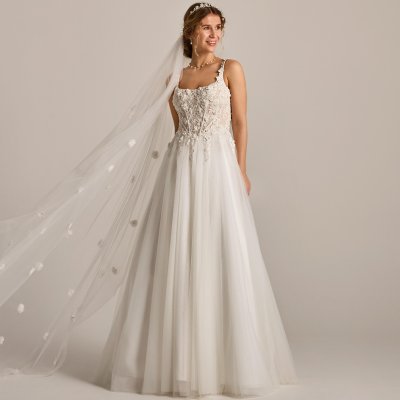 Lilly Brautkleid