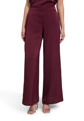 Vera Mont Hose