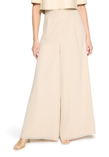 Vera Mont Hose