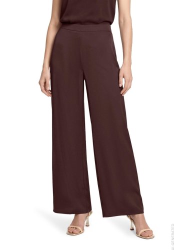 Vera Mont Hose