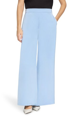 Vera Mont Hose