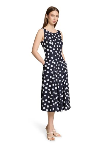 Vera Mont Kleid Kurz Ohne Arm