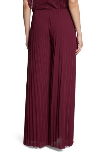 Vera Mont Hose