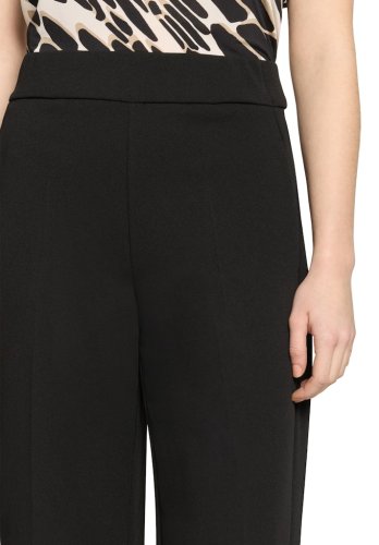 Vera Mont Hose
