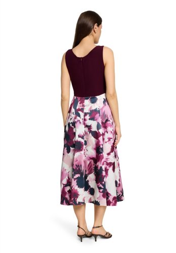 Vera Mont Kleid Kurz Ohne Arm