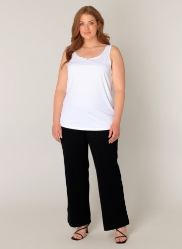 B. Fashion Brands Yanne