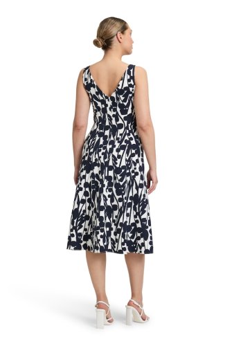 Vera Mont Kleid Kurz Ohne Arm