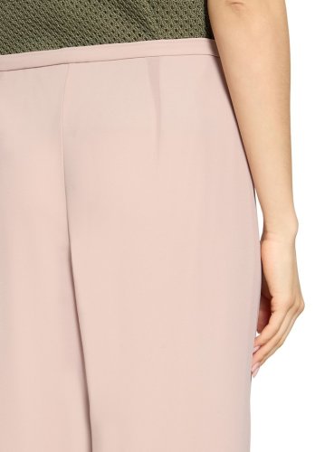 Vera Mont Hose