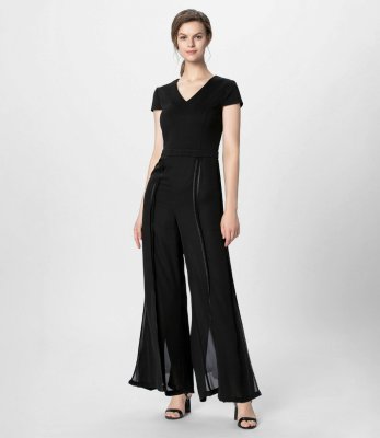 Apart Overall