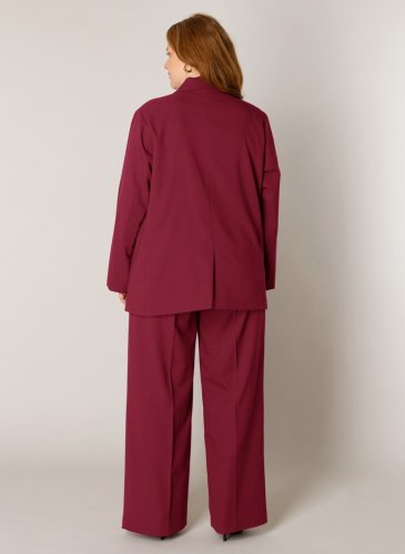 B. Fashion Brands Yelena