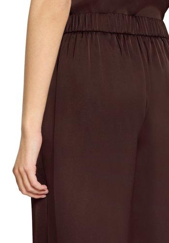 Vera Mont Hose