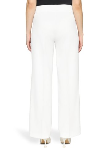 Vera Mont Hose