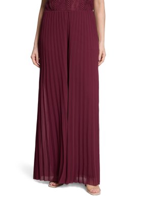 Vera Mont Hose